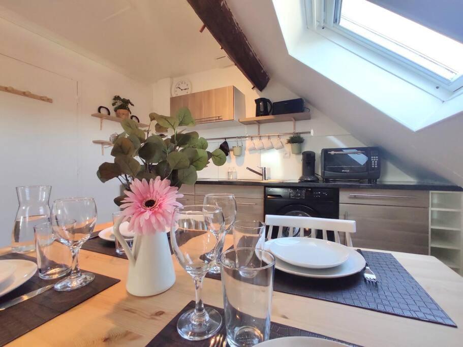 Ferienwohnung Equidia Compiegne Free Parking Wifi Self Check-In Venette Exterior foto