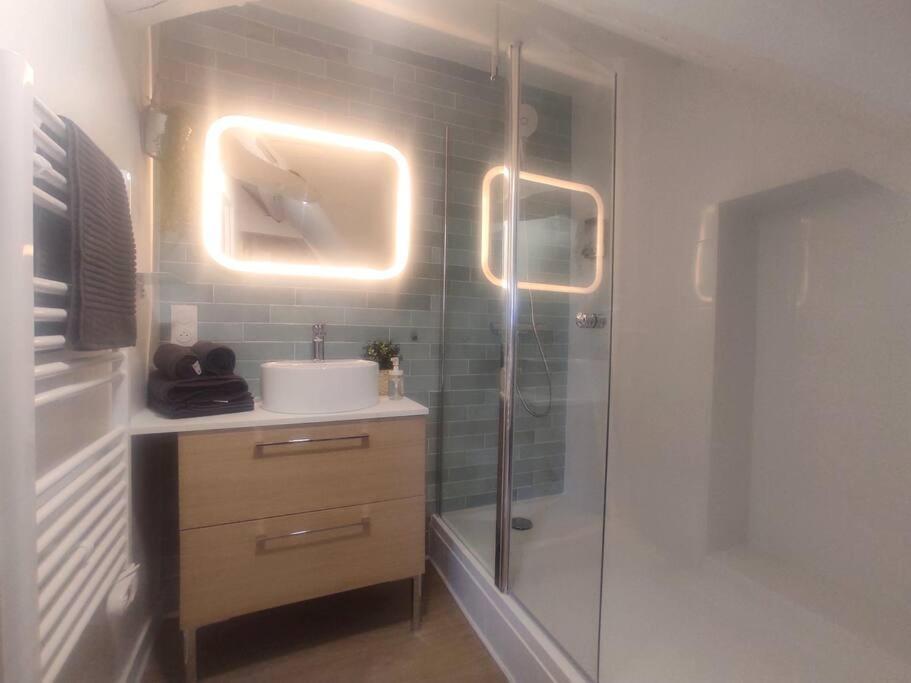 Ferienwohnung Equidia Compiegne Free Parking Wifi Self Check-In Venette Exterior foto